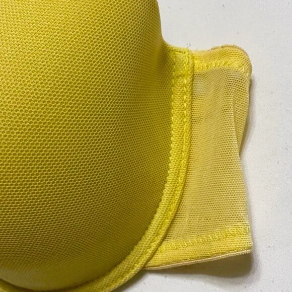 Victoria’s Secret Plunge Padded Mesh & Lace Push-up Underwire Bra 36B - Picture 14 of 17